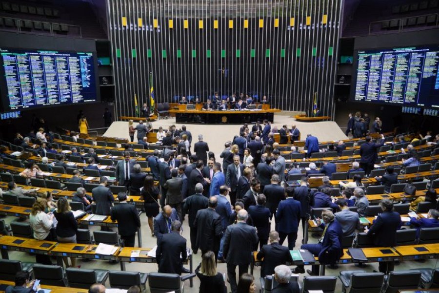 Câmara aprova MP que altera regras do crédito rural