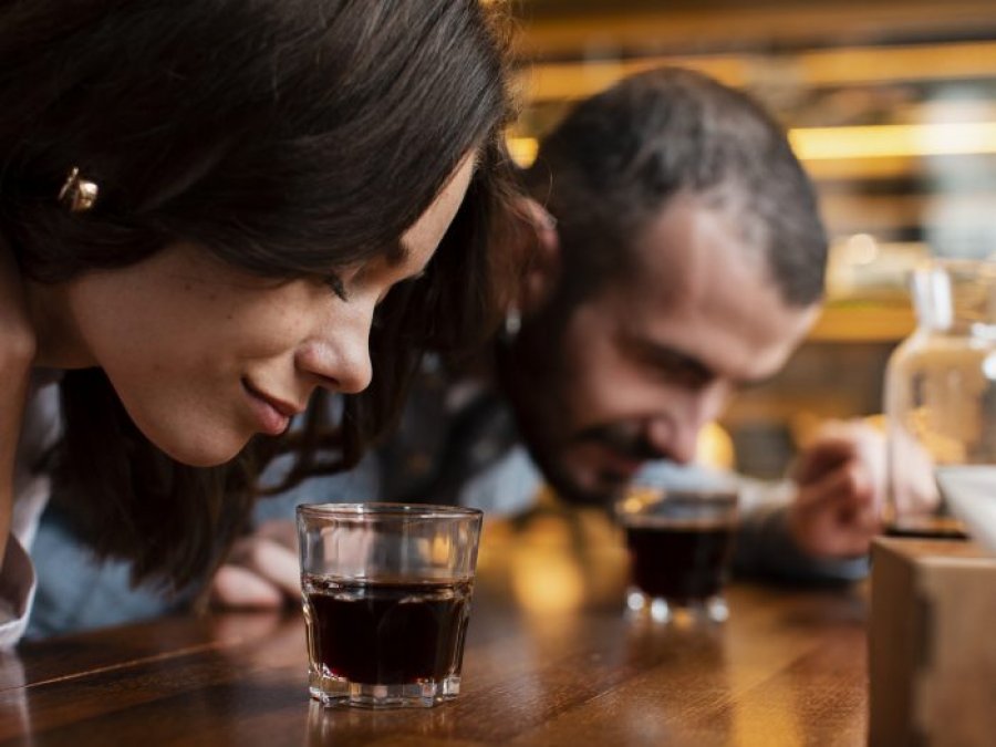 Entenda como a análise sensorial é aplicada no controle de qualidade do café